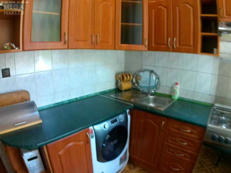 Оренда 1 кімнатної квартири, <a class="location-link" href="/kiev/" title="Недвижимость Київ">Київ</a>, <a class="location-link" href="/kiev/darnickij/" title="Недвижимость Дарницький район">Дарницький р-н</a>, Привокзальная ул., 8/1 (изображение 11)