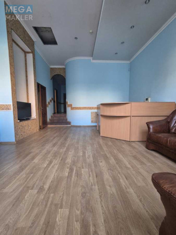 Продаж комерційної нерухомості, 105&nbsp;кв.м, под магазин, <a class="location-link" href="/kiev/" title="Недвижимость Київ">Київ</a>, <a class="location-link" href="/kiev/shevchenkovskij/" title="Недвижимость Шевченківський район">Шевченківський р-н</a>, Ярославська вул., 32 (изображение 7)