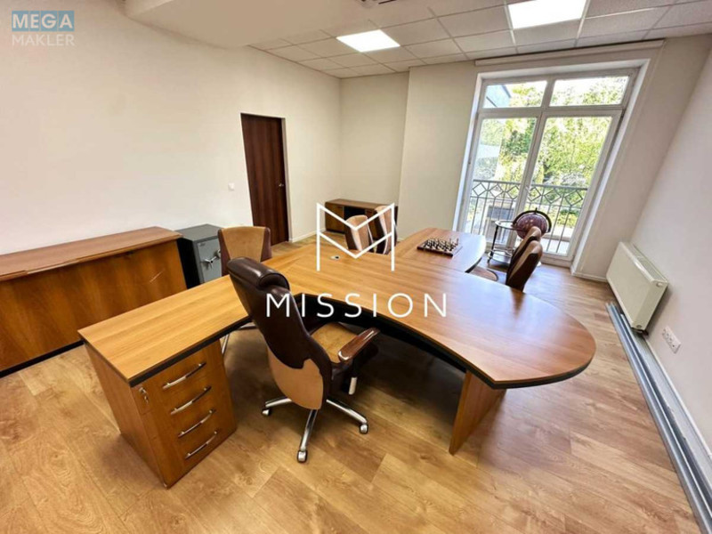 Оренда 3 кімнатної квартири, <a class="location-link" href="/kiev/" title="Недвижимость Київ">Київ</a>, <a class="location-link" href="/kiev/pecherskij/" title="Недвижимость Печерський район">Печерський р-н</a>, Інститутська вул., 18а (изображение 6)