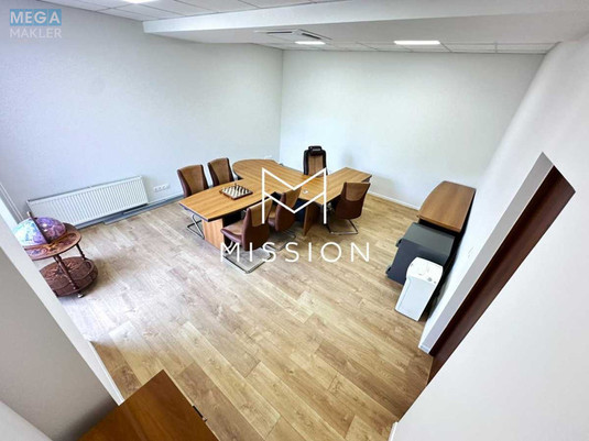 Оренда 3 кімнатної квартири, <a class="location-link" href="/kiev/" title="Недвижимость Київ">Київ</a>, <a class="location-link" href="/kiev/pecherskij/" title="Недвижимость Печерський район">Печерський р-н</a>, Інститутська вул., 18а (изображение 8)