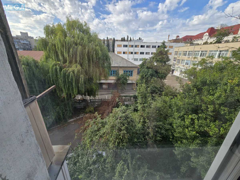 Продаж 2 кімнатної квартири (43,6/29,9/6,4), 4 пов. 5 пов. будинку, <a class="location-link" href="/kiev/" title="Недвижимость Київ">Київ</a>, <a class="location-link" href="/kiev/shevchenkovskij/" title="Недвижимость Шевченківський район">Шевченківський р-н</a>, Довнар-Запольского ул., 10 (изображение 9)