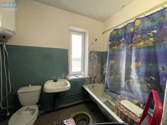 Продаж 3 кімнатної квартири (91/45/15), 13 пов. 17 пов. будинку, <a class="location-link" href="/kiev/" title="Недвижимость Київ">Київ</a>, <a class="location-link" href="/kiev/goloseevskij/" title="Недвижимость Голосіївський район">Голосіївський р-н</a>, Маршала Якубовського вул., 4 (изображение 9)