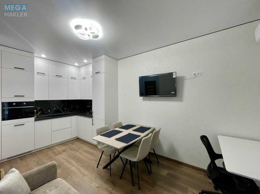 Оренда 2 кімнатної квартири, <a class="location-link" href="/kiev/" title="Недвижимость Київ">Київ</a>, <a class="location-link" href="/kiev/shevchenkovskij/" title="Недвижимость Шевченківський район">Шевченківський р-н</a>, Сімї Хохлових вул., 12 (изображение 6)