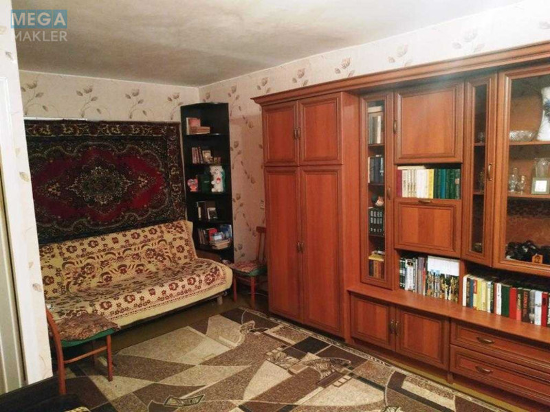 Оренда 1 кімнатної квартири, <a class="location-link" href="/kiev/" title="Недвижимость Київ">Київ</a>, <a class="location-link" href="/kiev/svyatoshinskij/" title="Недвижимость Святошинський район">Святошинський р-н</a>, Симиренка вул., 7Б (изображение 2)