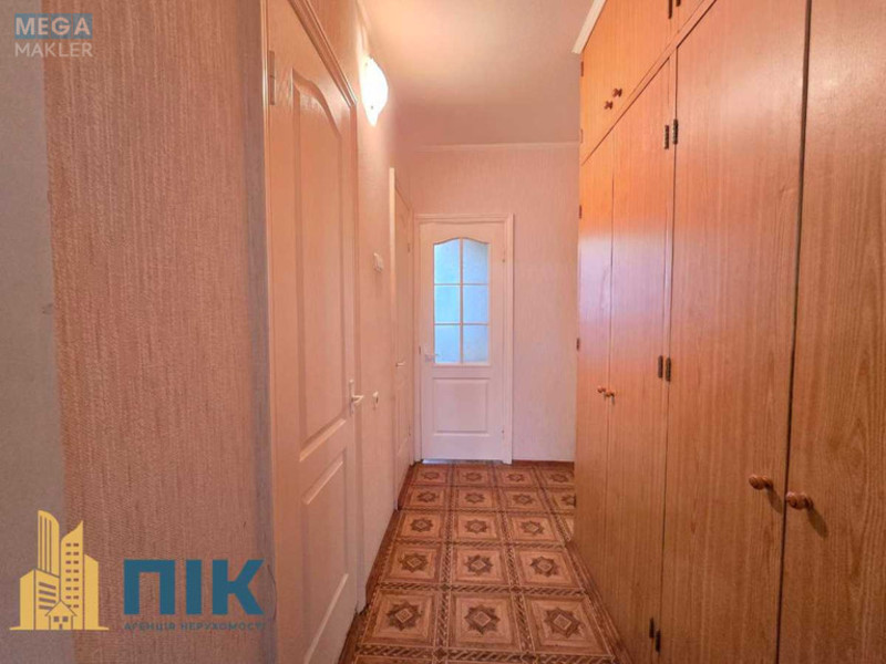 Продаж 3 кімнатної квартири (85/42/8), 6 пов. 16 пов. будинку, <a class="location-link" href="/kiev/" title="Недвижимость Київ">Київ</a>, <a class="location-link" href="/kiev/darnickij/" title="Недвижимость Дарницький район">Дарницький р-н</a>, Срибнокильская ул., 14 (изображение 18)