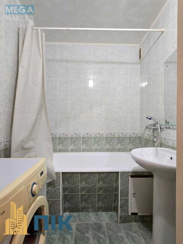 Продаж 3 кімнатної квартири (85/42/8), 6 пов. 16 пов. будинку, <a class="location-link" href="/kiev/" title="Недвижимость Київ">Київ</a>, <a class="location-link" href="/kiev/darnickij/" title="Недвижимость Дарницький район">Дарницький р-н</a>, Срибнокильская ул., 14 (изображение 20)