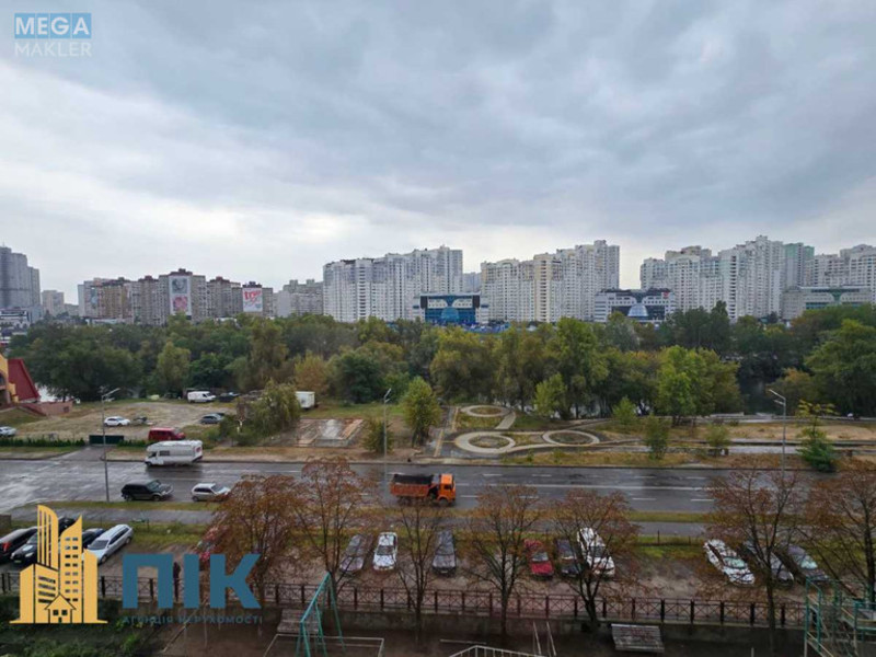 Продаж 3 кімнатної квартири (85/42/8), 6 пов. 16 пов. будинку, <a class="location-link" href="/kiev/" title="Недвижимость Київ">Київ</a>, <a class="location-link" href="/kiev/darnickij/" title="Недвижимость Дарницький район">Дарницький р-н</a>, Срибнокильская ул., 14 (изображение 24)