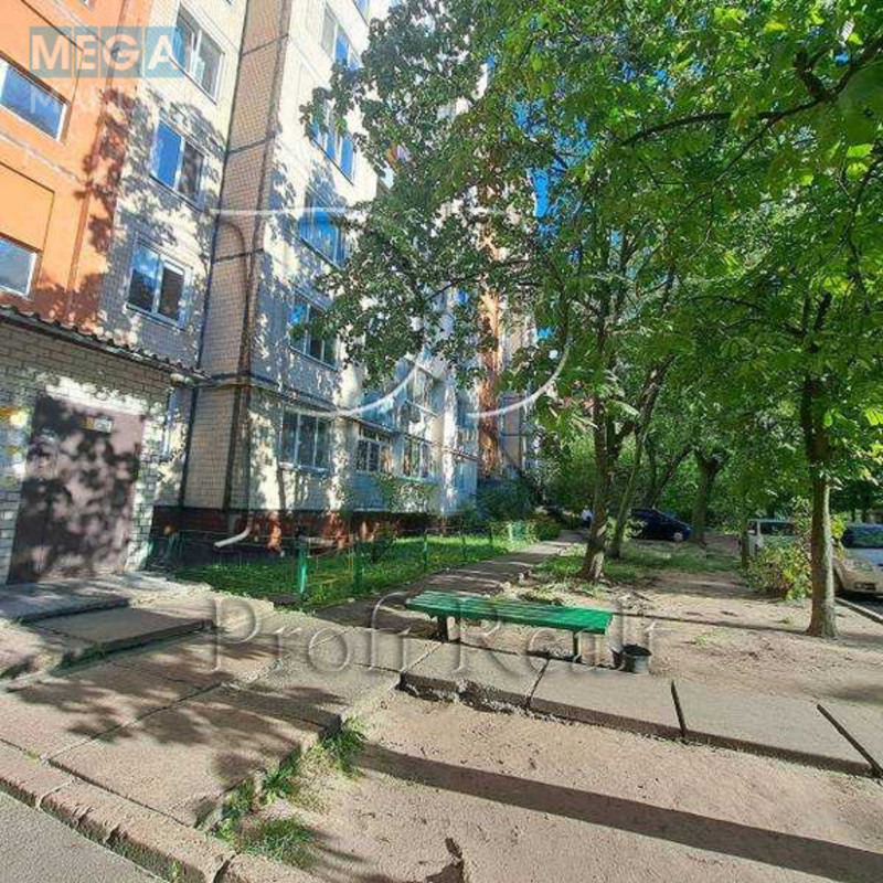 Продаж 3 кімнатної квартири (71/41/7), 6 пов. 9 пов. будинку, <a class="location-link" href="/kiev/" title="Недвижимость Київ">Київ</a>, <a class="location-link" href="/kiev/obolonskij/" title="Недвижимость Оболонський район">Оболонський р-н</a>, Героїв Дніпра вулиця, 7 (изображение 4)