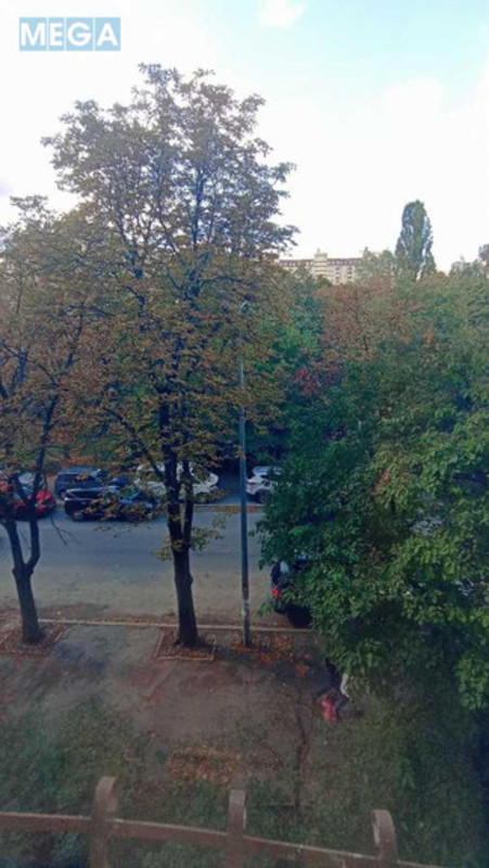 Продаж 3 кімнатної квартири (60/40/7), 3 пов. 5 пов. будинку, <a class="location-link" href="/kiev/" title="Недвижимость Київ">Київ</a>, <a class="location-link" href="/kiev/solomenskij/" title="Недвижимость Солом'янський район">Солом'янський р-н</a>, Ушинского ул., 10 (изображение 15)