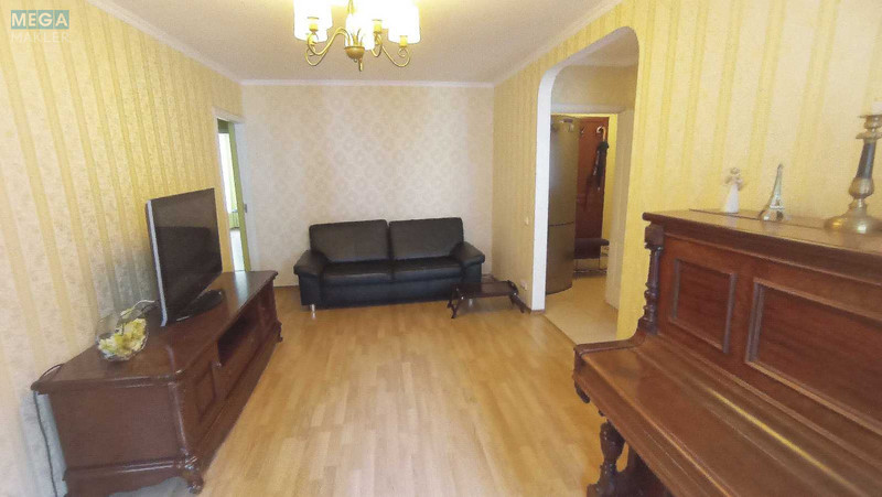 Продаж 3 кімнатної квартири (60/40/7), 3 пов. 5 пов. будинку, <a class="location-link" href="/kiev/" title="Недвижимость Київ">Київ</a>, <a class="location-link" href="/kiev/solomenskij/" title="Недвижимость Солом'янський район">Солом'янський р-н</a>, Ушинского ул., 10 (изображение 20)