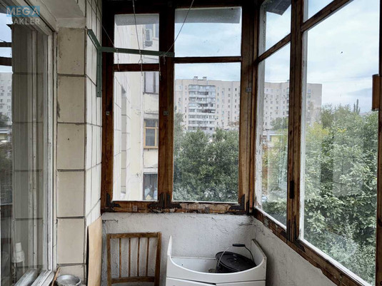 Продаж 1 кімнатної квартири (41/18/9), 3 пов. 10 пов. будинку, <a class="location-link" href="/kiev/" title="Недвижимость Київ">Київ</a>, <a class="location-link" href="/kiev/svyatoshinskij/" title="Недвижимость Святошинський район">Святошинський р-н</a>, Василия Стуса ул., 28 (изображение 7)