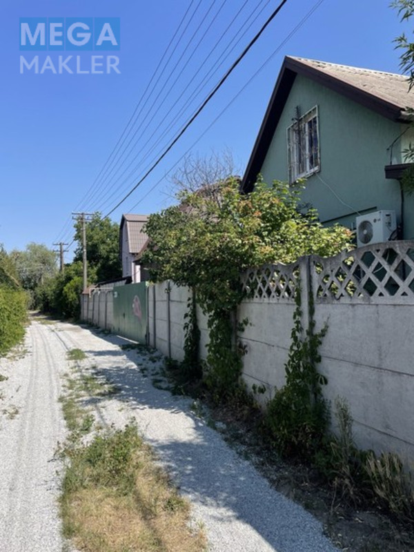 Продаж дома, 2&nbsp;поверху, 87&nbsp;кв.м, 3&nbsp;кімнати, нормальне сост., ділянка 4&nbsp;сотки, <a class="location-link" href="/podgorodnoe/" title="Недвижимость Підгородне">Підгородне</a>, товариство &quot;Експрес&quot; (изображение 3)