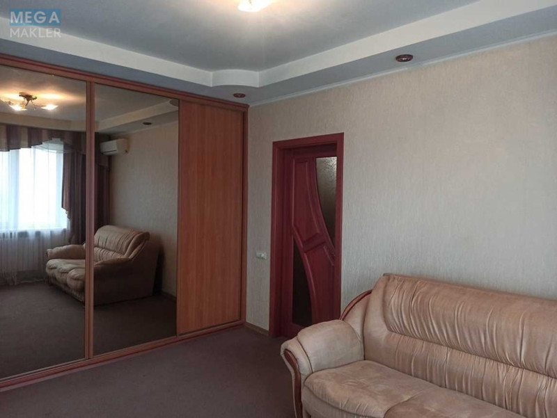 Оренда 1 кімнатної квартири, <a class="location-link" href="/kiev/" title="Недвижимость Київ">Київ</a>, <a class="location-link" href="/kiev/obolonskij/" title="Недвижимость Оболонський район">Оболонський р-н</a>, Героев Сталинграда просп., 36 (изображение 5)