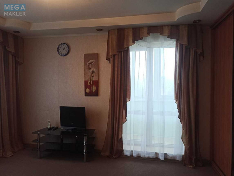 Оренда 1 кімнатної квартири, <a class="location-link" href="/kiev/" title="Недвижимость Київ">Київ</a>, <a class="location-link" href="/kiev/obolonskij/" title="Недвижимость Оболонський район">Оболонський р-н</a>, Героев Сталинграда просп., 36 (изображение 7)