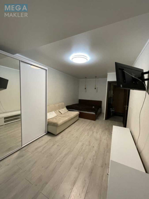 Продаж 1 кімнатної квартири (38,4/20,5/12,1), 1 пов. 10 пов. будинку, <a class="location-link" href="/kiev/" title="Недвижимость Київ">Київ</a>, <a class="location-link" href="/kiev/solomenskij/" title="Недвижимость Солом'янський район">Солом'янський р-н</a>, Докучаєвська вул., 16 (изображение 6)