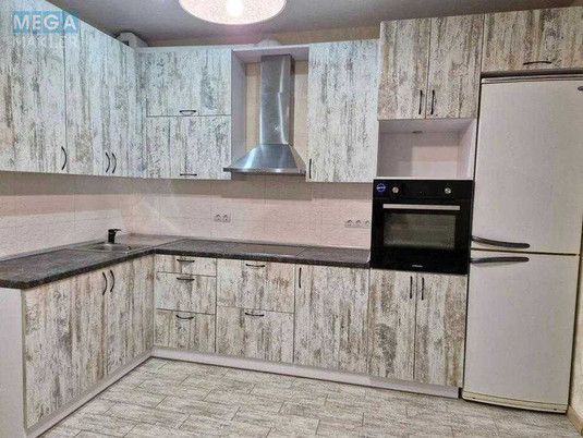 Оренда 1 кімнатної квартири, <a class="location-link" href="/kiev/" title="Недвижимость Київ">Київ</a>, <a class="location-link" href="/kiev/podolskij/" title="Недвижимость Подільський район">Подільський р-н</a>, Новомостицкая ул., 15 (изображение 3)