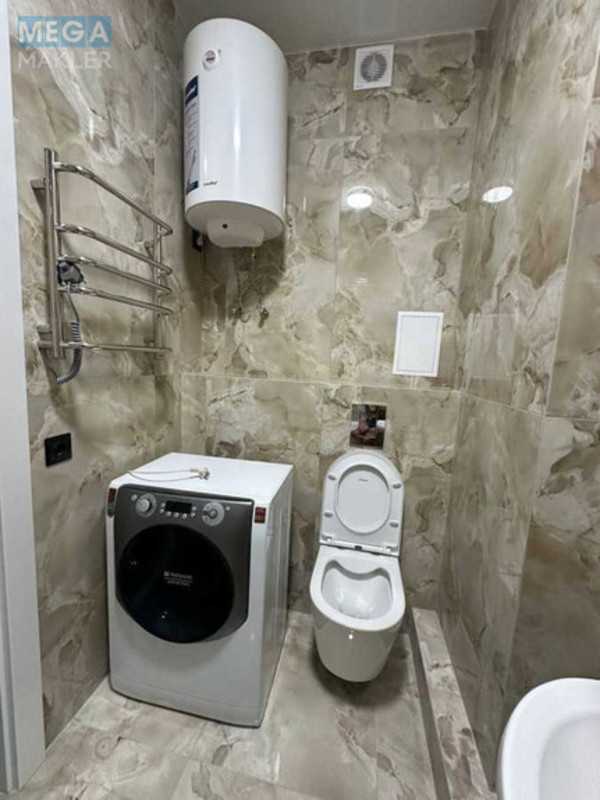 Оренда 1 кімнатної квартири, <a class="location-link" href="/odessa/" title="Недвижимость Одеса">Одеса</a>, <a class="location-link" href="/odessa/primorskij/" title="Недвижимость Приморський район">Приморський р-н</a>, Курортный переулок, 2 (изображение 4)