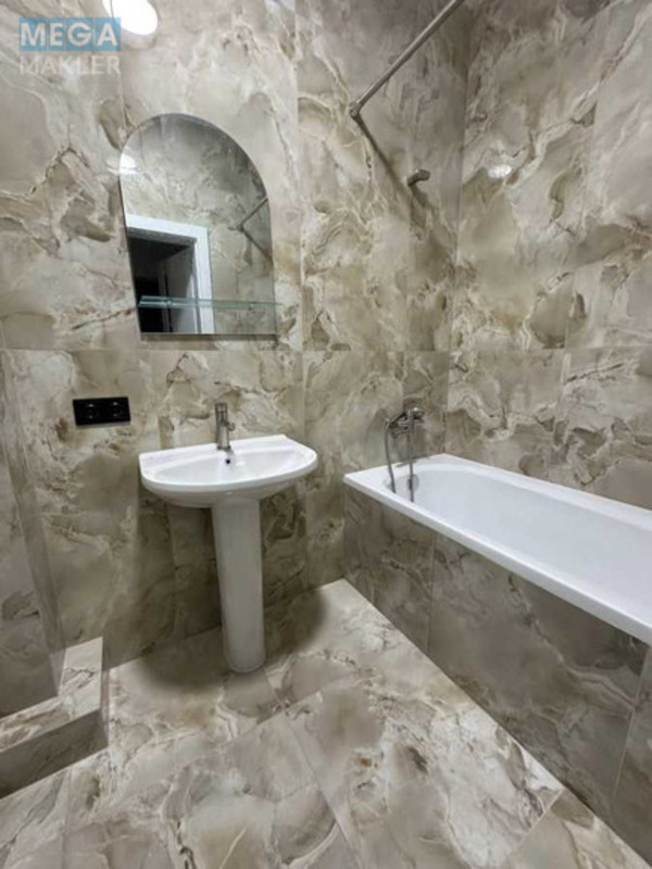 Оренда 1 кімнатної квартири, <a class="location-link" href="/odessa/" title="Недвижимость Одеса">Одеса</a>, <a class="location-link" href="/odessa/primorskij/" title="Недвижимость Приморський район">Приморський р-н</a>, Курортный переулок, 2 (изображение 5)