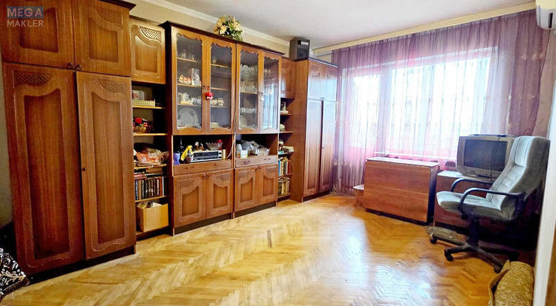 Продаж 1 кімнатної квартири (35/17/8,5), 7 пов. 9 пов. будинку, <a class="location-link" href="/kiev/" title="Недвижимость Київ">Київ</a>, <a class="location-link" href="/kiev/svyatoshinskij/" title="Недвижимость Святошинський район">Святошинський р-н</a>, Тулузи вул., 3 (изображение 9)