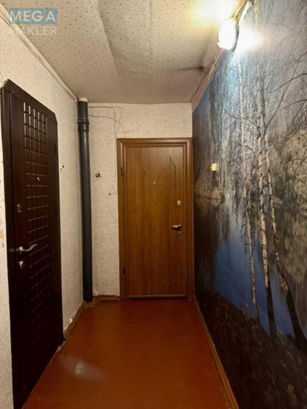 Продаж 3 кімнатної квартири (69/42/8), 9 пов. 10 пов. будинку, <a class="location-link" href="/kiev/" title="Недвижимость Київ">Київ</a>, <a class="location-link" href="/kiev/svyatoshinskij/" title="Недвижимость Святошинський район">Святошинський р-н</a>, Прилужная ул., 10 (изображение 20)