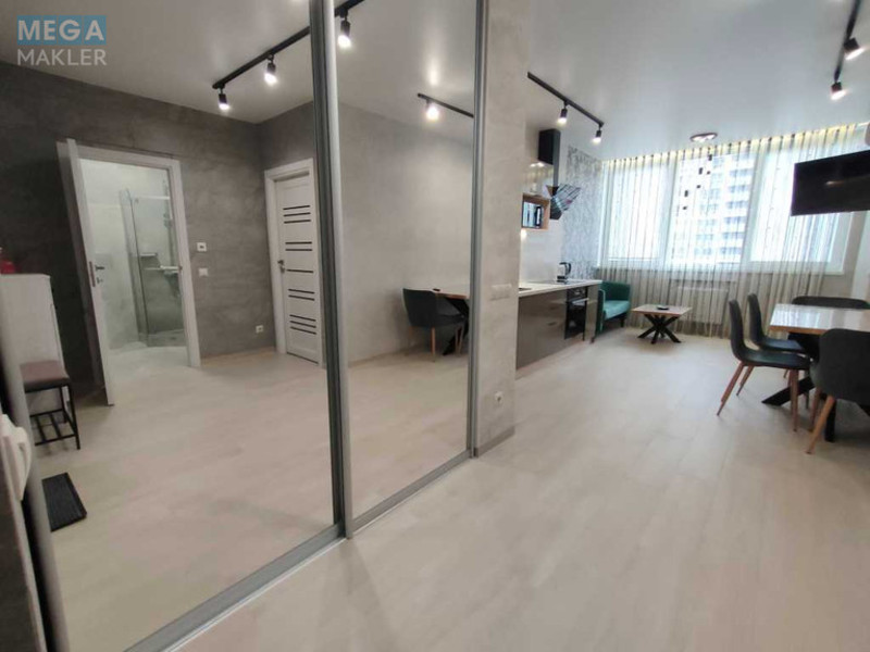 Оренда 1 кімнатної квартири, <a class="location-link" href="/kiev/" title="Недвижимость Київ">Київ</a>, <a class="location-link" href="/kiev/darnickij/" title="Недвижимость Дарницький район">Дарницький р-н</a>, Ревуцького вул., 40Б (изображение 5)