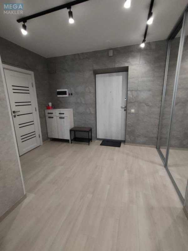 Оренда 1 кімнатної квартири, <a class="location-link" href="/kiev/" title="Недвижимость Київ">Київ</a>, <a class="location-link" href="/kiev/darnickij/" title="Недвижимость Дарницький район">Дарницький р-н</a>, Ревуцького вул., 40Б (изображение 12)