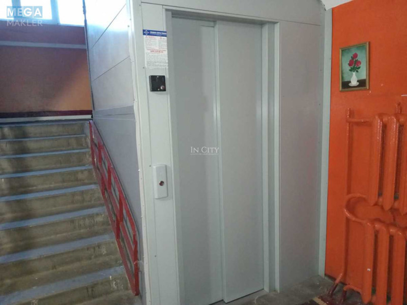 Продаж 2 кімнатної квартири (48,7/31,1/7), 5 пов. 9 пов. будинку, <a class="location-link" href="/kiev/" title="Недвижимость Київ">Київ</a>, <a class="location-link" href="/kiev/shevchenkovskij/" title="Недвижимость Шевченківський район">Шевченківський р-н</a>, Политехнический пер., 5 (изображение 6)