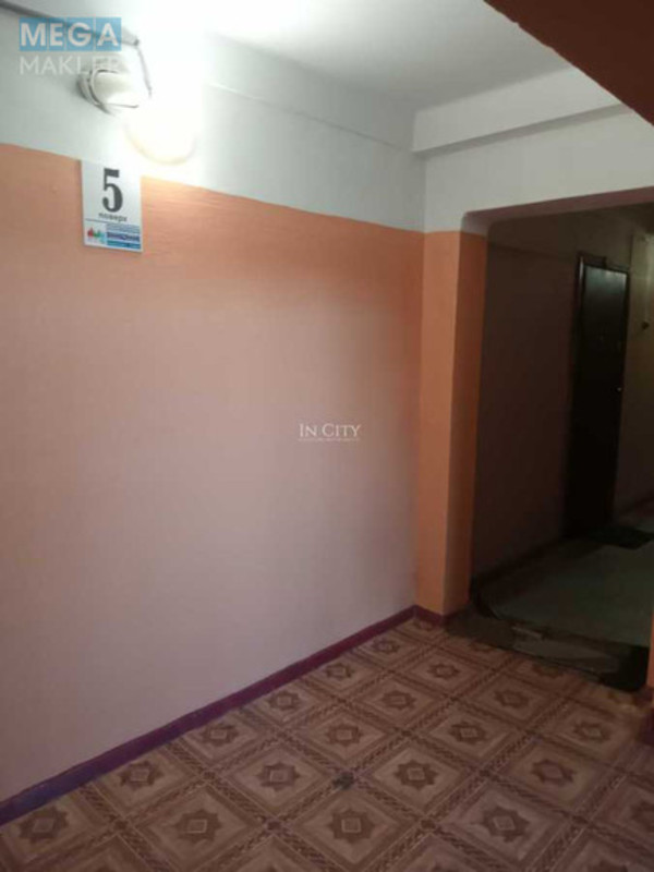 Продаж 2 кімнатної квартири (48,7/31,1/7), 5 пов. 9 пов. будинку, <a class="location-link" href="/kiev/" title="Недвижимость Київ">Київ</a>, <a class="location-link" href="/kiev/shevchenkovskij/" title="Недвижимость Шевченківський район">Шевченківський р-н</a>, Политехнический пер., 5 (изображение 7)
