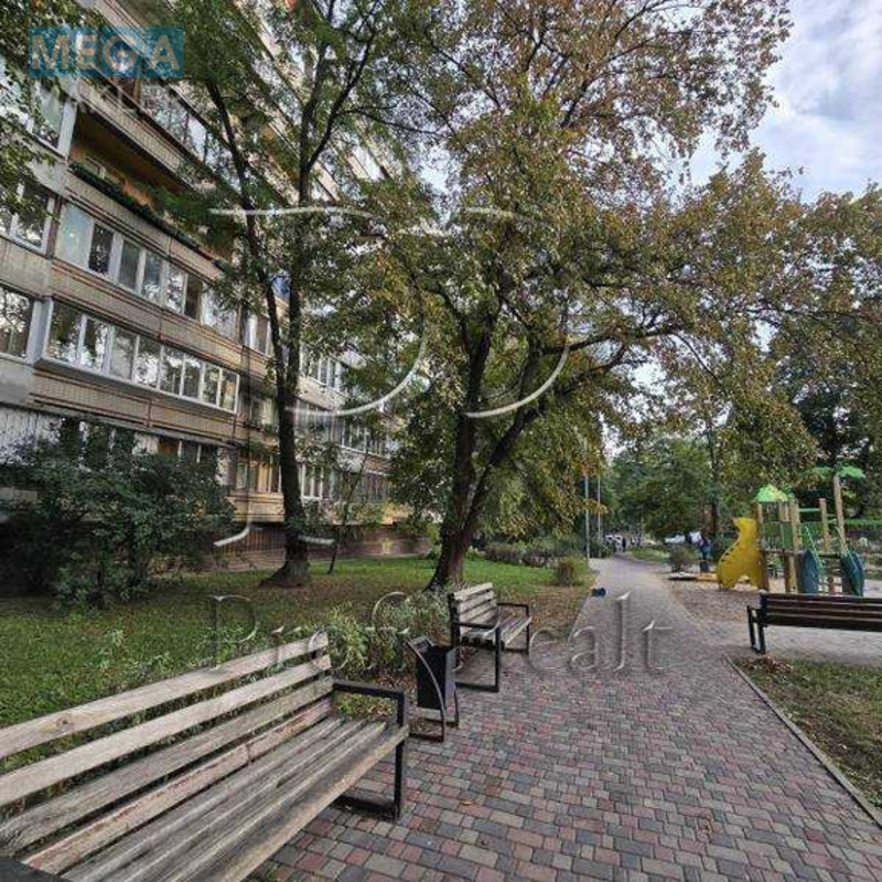 Продаж 2 кімнатної квартири (48/29/7), 3 пов. 9 пов. будинку, <a class="location-link" href="/kiev/" title="Недвижимость Київ">Київ</a>, <a class="location-link" href="/kiev/shevchenkovskij/" title="Недвижимость Шевченківський район">Шевченківський р-н</a>, Татарська вулиця, 36/5 (изображение 16)