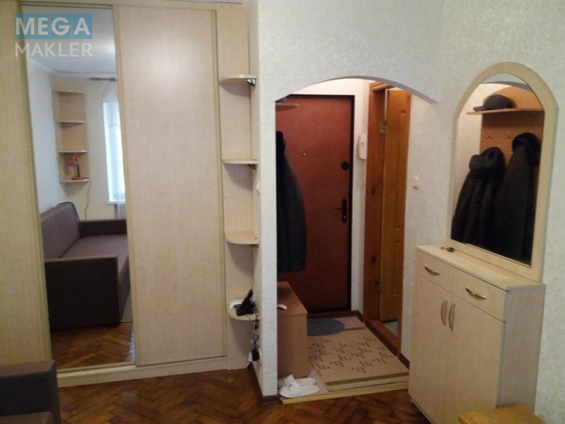 Оренда 1 кімнатної квартири, люкс, <a class="location-link" href="/kiev/" title="Недвижимость Київ">Київ</a>, <a class="location-link" href="/kiev/solomenskij/" title="Недвижимость Солом'янський район">Солом'янський р-н</a> ( <img src="https://megamakler.com.ua/metro/ff0000.gif" alt="" class="metro" /> м. Шулявская ) (изображение 3)
