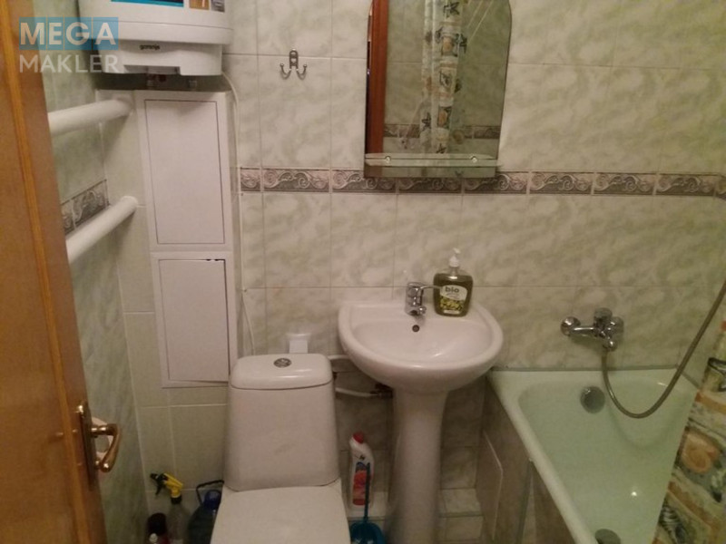 Оренда 1 кімнатної квартири, люкс, <a class="location-link" href="/kiev/" title="Недвижимость Київ">Київ</a>, <a class="location-link" href="/kiev/solomenskij/" title="Недвижимость Солом'янський район">Солом'янський р-н</a> ( <img src="https://megamakler.com.ua/metro/ff0000.gif" alt="" class="metro" /> м. Шулявская ) (изображение 5)