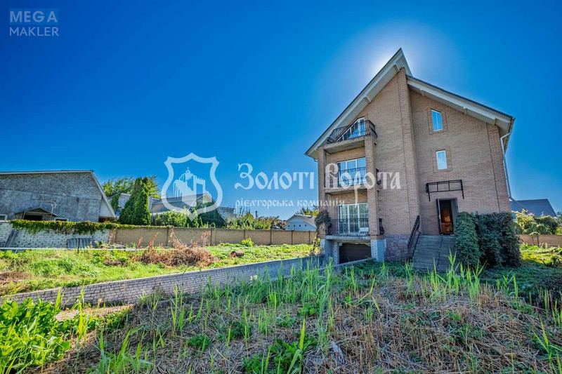 Продаж дома, 2&nbsp;поверху, 286&nbsp;кв.м, 5&nbsp;кімнат, ділянка 10&nbsp;соток, <a class="location-link" href="/kiev/" title="Недвижимость Київ">Київ</a>, <a class="location-link" href="/kiev/darnickij/" title="Недвижимость Дарницький район">Дарницький р-н</a>, Лермонтова вул., 13а (изображение 3)