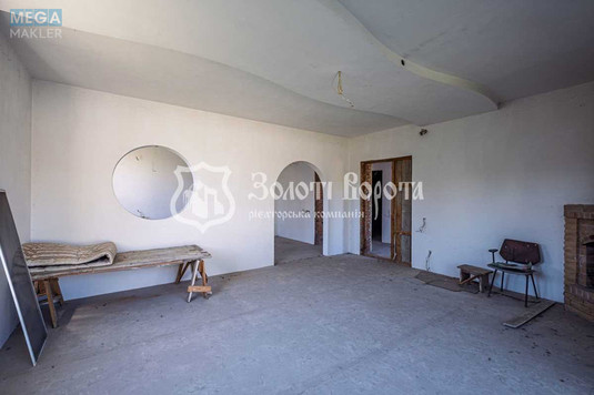 Продаж дома, 2&nbsp;поверху, 286&nbsp;кв.м, 5&nbsp;кімнат, ділянка 10&nbsp;соток, <a class="location-link" href="/kiev/" title="Недвижимость Київ">Київ</a>, <a class="location-link" href="/kiev/darnickij/" title="Недвижимость Дарницький район">Дарницький р-н</a>, Лермонтова вул., 13а (изображение 5)