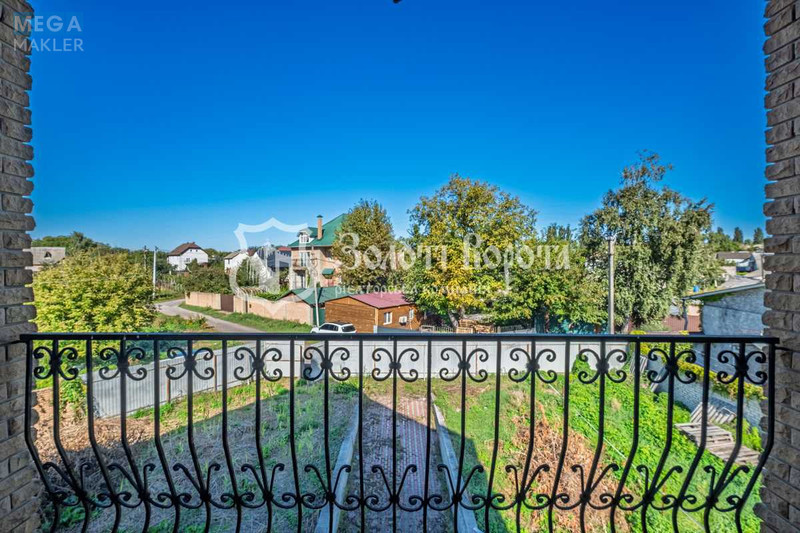 Продаж дома, 2&nbsp;поверху, 286&nbsp;кв.м, 5&nbsp;кімнат, ділянка 10&nbsp;соток, <a class="location-link" href="/kiev/" title="Недвижимость Київ">Київ</a>, <a class="location-link" href="/kiev/darnickij/" title="Недвижимость Дарницький район">Дарницький р-н</a>, Лермонтова вул., 13а (изображение 11)