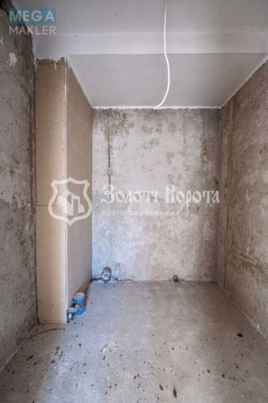 Продаж дома, 2&nbsp;поверху, 286&nbsp;кв.м, 5&nbsp;кімнат, ділянка 10&nbsp;соток, <a class="location-link" href="/kiev/" title="Недвижимость Київ">Київ</a>, <a class="location-link" href="/kiev/darnickij/" title="Недвижимость Дарницький район">Дарницький р-н</a>, Лермонтова вул., 13а (изображение 15)
