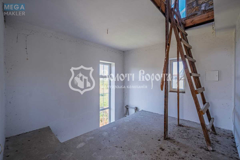 Продаж дома, 2&nbsp;поверху, 286&nbsp;кв.м, 5&nbsp;кімнат, ділянка 10&nbsp;соток, <a class="location-link" href="/kiev/" title="Недвижимость Київ">Київ</a>, <a class="location-link" href="/kiev/darnickij/" title="Недвижимость Дарницький район">Дарницький р-н</a>, Лермонтова вул., 13а (изображение 17)