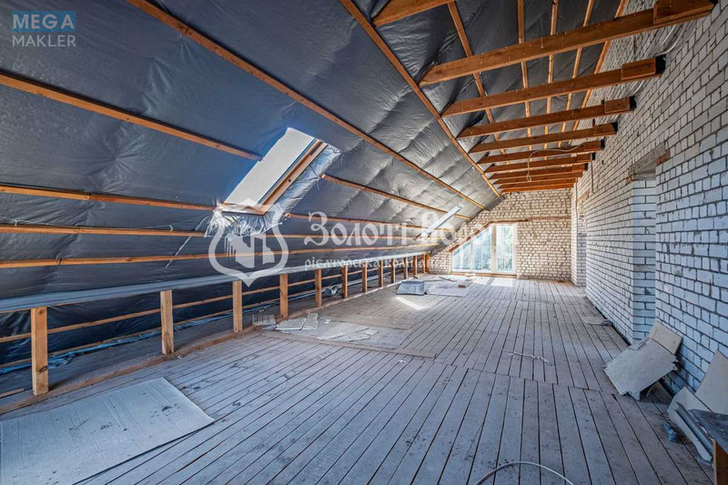 Продаж дома, 2&nbsp;поверху, 286&nbsp;кв.м, 5&nbsp;кімнат, ділянка 10&nbsp;соток, <a class="location-link" href="/kiev/" title="Недвижимость Київ">Київ</a>, <a class="location-link" href="/kiev/darnickij/" title="Недвижимость Дарницький район">Дарницький р-н</a>, Лермонтова вул., 13а (изображение 18)