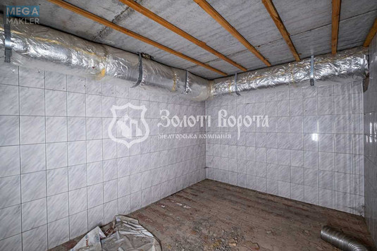 Продаж дома, 2&nbsp;поверху, 286&nbsp;кв.м, 5&nbsp;кімнат, ділянка 10&nbsp;соток, <a class="location-link" href="/kiev/" title="Недвижимость Київ">Київ</a>, <a class="location-link" href="/kiev/darnickij/" title="Недвижимость Дарницький район">Дарницький р-н</a>, Лермонтова вул., 13а (изображение 21)