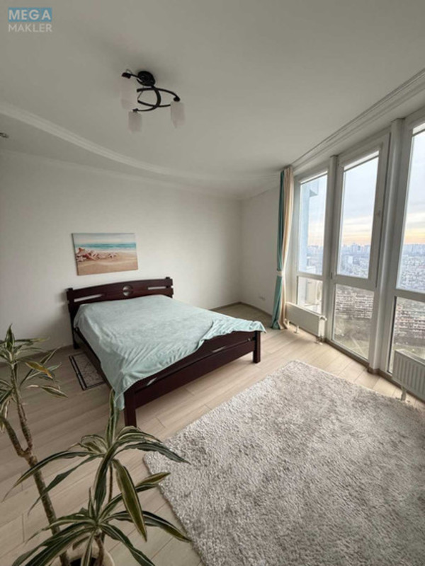 Продаж 2 кімнатної квартири (70/?/20), 29 пов. 35 пов. будинку, <a class="location-link" href="/kiev/" title="Недвижимость Київ">Київ</a>, <a class="location-link" href="/kiev/dneprovskij/" title="Недвижимость Дніпровський район">Дніпровський р-н</a>, Соборности просп. (изображение 7)