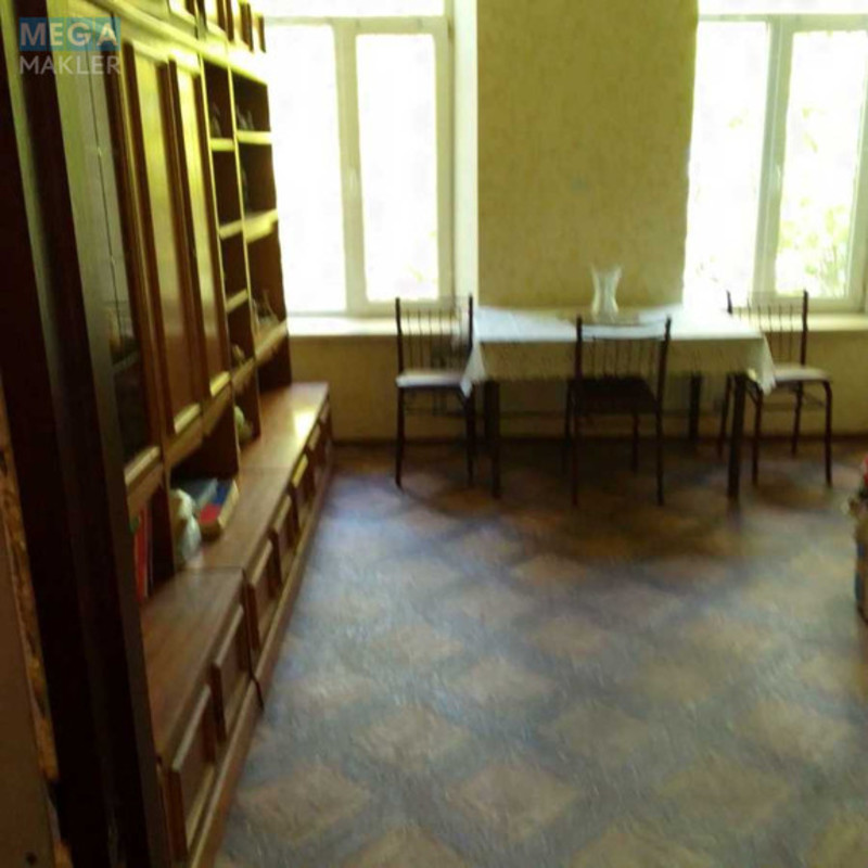 Оренда кімнати (підселення), <a class="location-link" href="/odessa/" title="Недвижимость Одеса">Одеса</a>, <a class="location-link" href="/odessa/malinovskij/" title="Недвижимость Малиновський район">Малиновський р-н</a>, Разумовская, 33 (изображение 4)