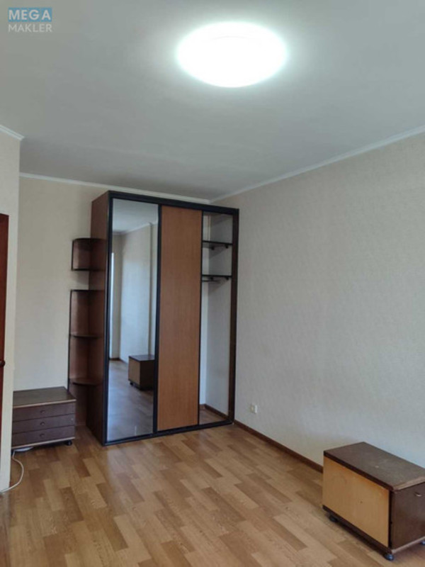 Продаж 1 кімнатної квартири (33/16/9), 2 пов. 9 пов. будинку, <a class="location-link" href="/kiev/" title="Недвижимость Київ">Київ</a>, <a class="location-link" href="/kiev/goloseevskij/" title="Недвижимость Голосіївський район">Голосіївський р-н</a>, Метрологическая ул., 58 (изображение 5)