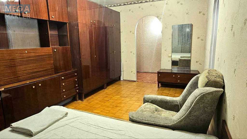 Продаж 1 кімнатної квартири (33/16/8), 13 пов. 16 пов. будинку, <a class="location-link" href="/kiev/" title="Недвижимость Київ">Київ</a>, <a class="location-link" href="/kiev/svyatoshinskij/" title="Недвижимость Святошинський район">Святошинський р-н</a>, Победы просп., 95 (изображение 3)