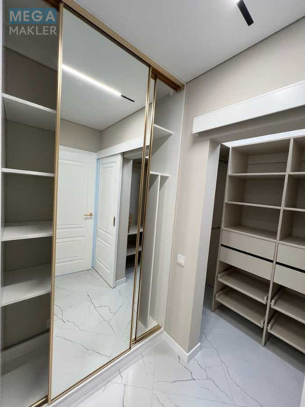 Оренда 2 кімнатної квартири, <a class="location-link" href="/kiev/" title="Недвижимость Київ">Київ</a>, <a class="location-link" href="/kiev/svyatoshinskij/" title="Недвижимость Святошинський район">Святошинський р-н</a>, Івана Крамського вул., 9 (изображение 10)