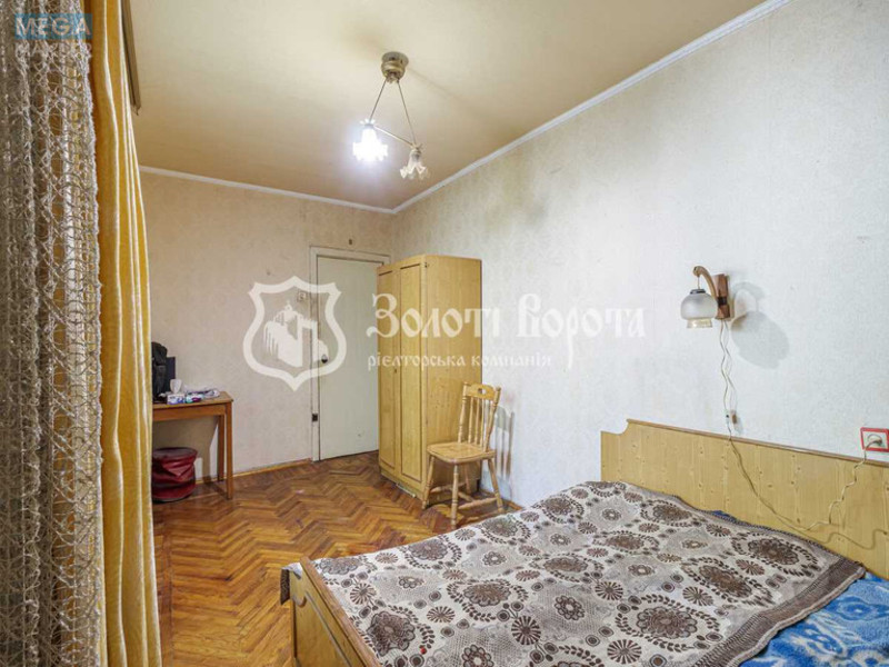 Продаж 3 кімнатної квартири (69,8/42,7/8,2), 1 пов. 14 пов. будинку, <a class="location-link" href="/kiev/" title="Недвижимость Київ">Київ</a>, <a class="location-link" href="/kiev/solomenskij/" title="Недвижимость Солом'янський район">Солом'янський р-н</a>, Чоколівський бульв., 4 (изображение 4)