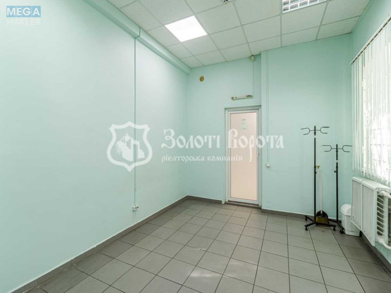 Продаж комерційної нерухомості, 174&nbsp;кв.м, под офис, <a class="location-link" href="/kiev/" title="Недвижимость Київ">Київ</a>, <a class="location-link" href="/kiev/obolonskij/" title="Недвижимость Оболонський район">Оболонський р-н</a>, Вишгородська вул., 38 (изображение 4)