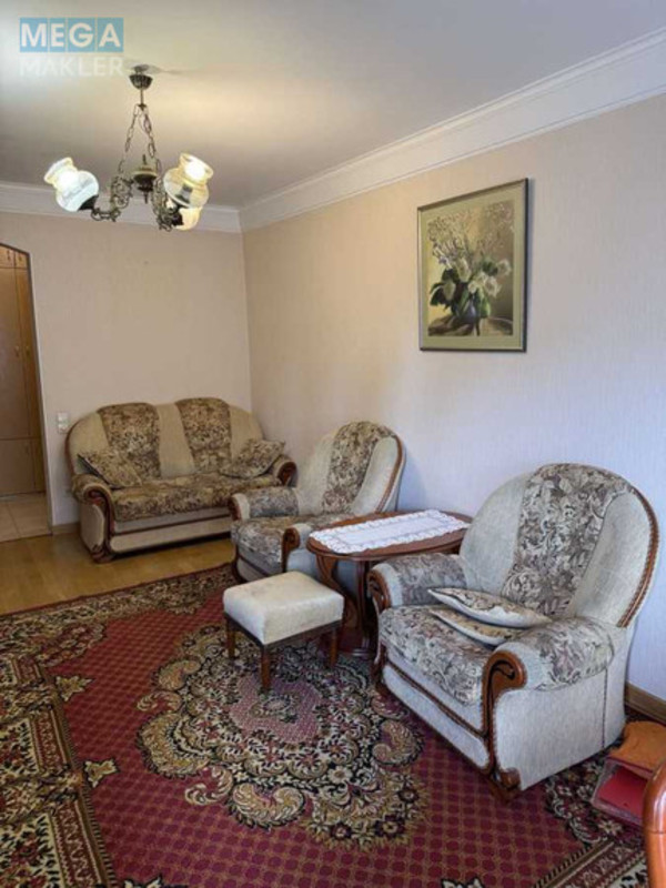Оренда 3 кімнатної квартири, <a class="location-link" href="/kiev/" title="Недвижимость Київ">Київ</a>, <a class="location-link" href="/kiev/shevchenkovskij/" title="Недвижимость Шевченківський район">Шевченківський р-н</a>, Шулявська вул., 15 (изображение 4)