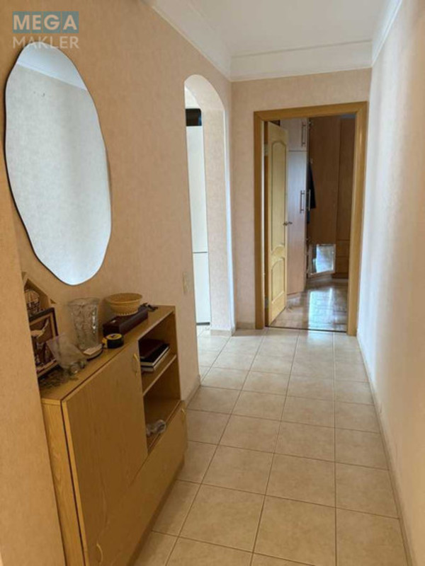 Оренда 3 кімнатної квартири, <a class="location-link" href="/kiev/" title="Недвижимость Київ">Київ</a>, <a class="location-link" href="/kiev/shevchenkovskij/" title="Недвижимость Шевченківський район">Шевченківський р-н</a>, Шулявська вул., 15 (изображение 5)