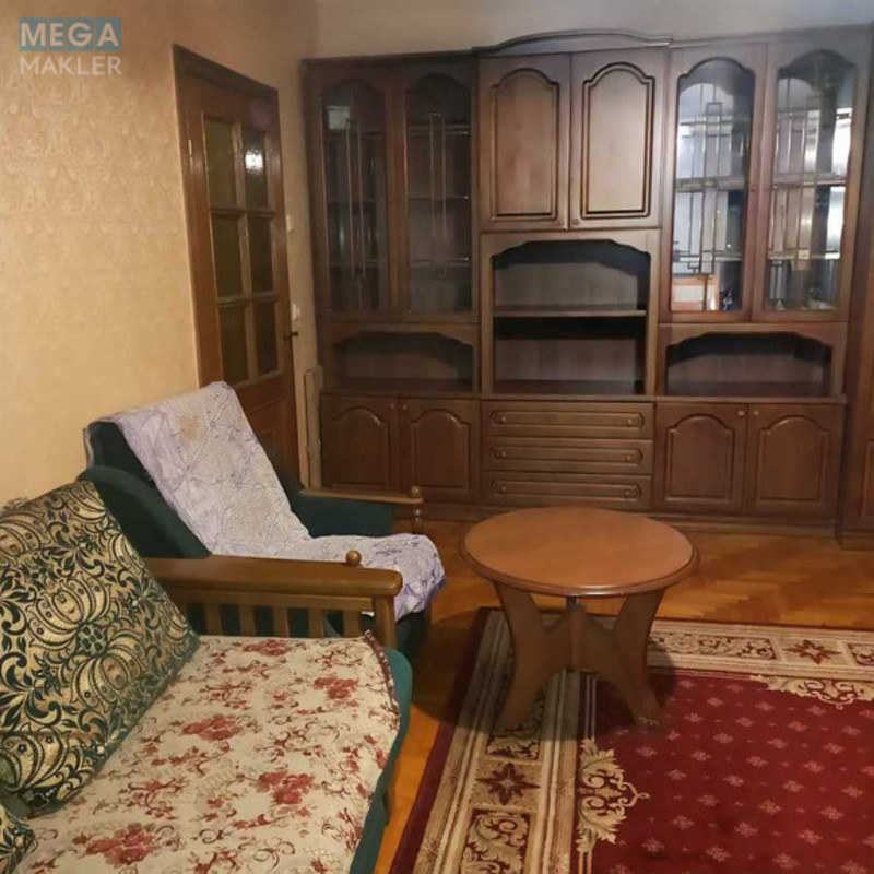 Оренда 2 кімнатної квартири, <a class="location-link" href="/kiev/" title="Недвижимость Київ">Київ</a>, <a class="location-link" href="/kiev/darnickij/" title="Недвижимость Дарницький район">Дарницький р-н</a>, Петра Григоренко просп., 9 (изображение 2)