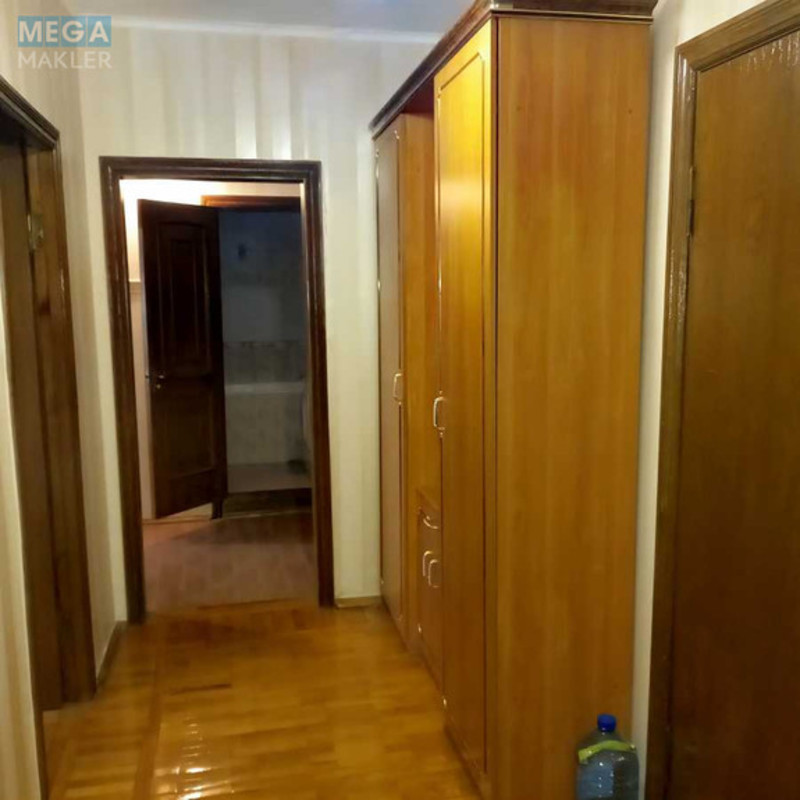 Оренда 2 кімнатної квартири, <a class="location-link" href="/kiev/" title="Недвижимость Київ">Київ</a>, <a class="location-link" href="/kiev/darnickij/" title="Недвижимость Дарницький район">Дарницький р-н</a>, Петра Григоренко просп., 9 (изображение 8)