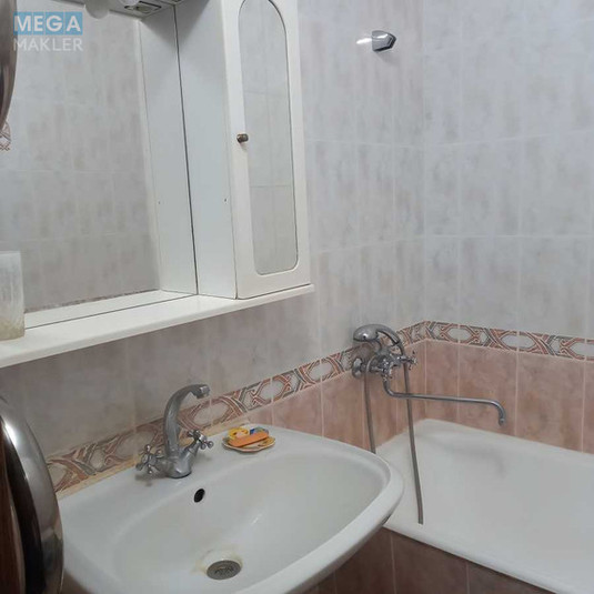 Оренда 2 кімнатної квартири, <a class="location-link" href="/kiev/" title="Недвижимость Київ">Київ</a>, <a class="location-link" href="/kiev/darnickij/" title="Недвижимость Дарницький район">Дарницький р-н</a>, Петра Григоренко просп., 9 (изображение 10)